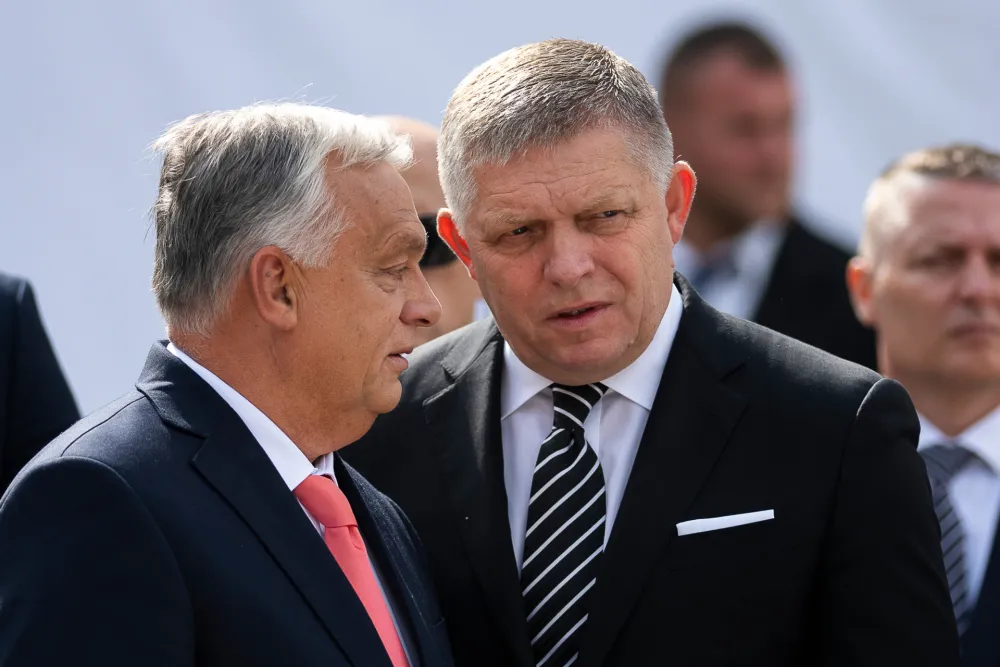Politiko: Orban pravi novi antiukrajinski blok sa Če&scaron;kom i Slovačkom