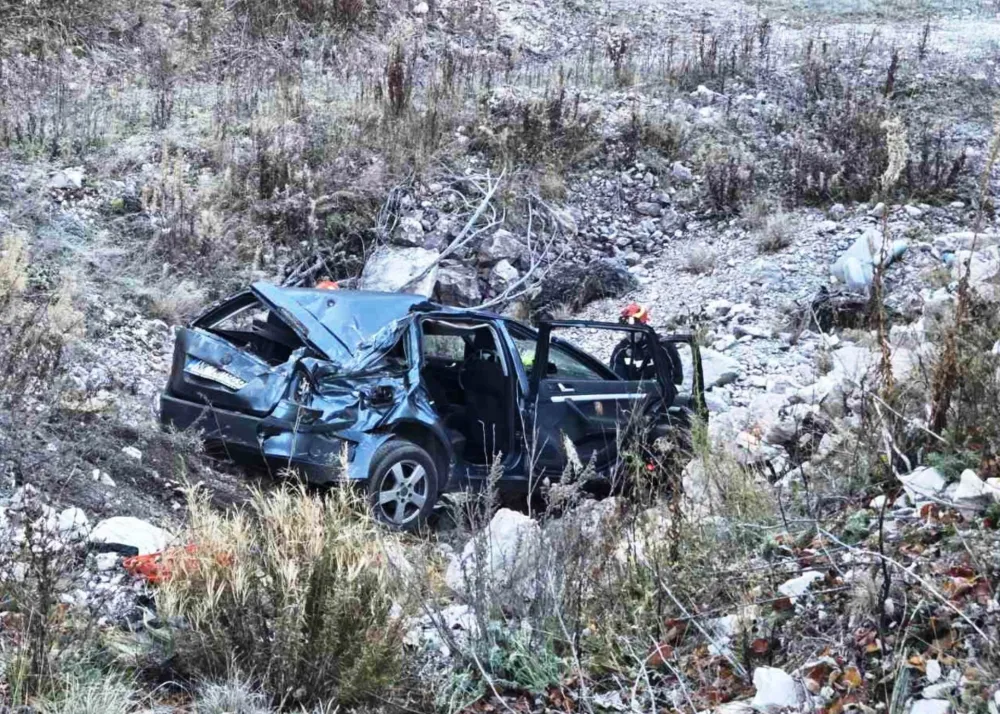 Jedno lice teže povrijeđeno na putu Nik&scaron;ić &ndash; &Scaron;avnik