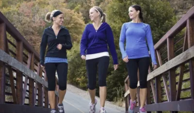 Naučnici otkrili koji način hodanja najvi&scaron;e pomaže srcu