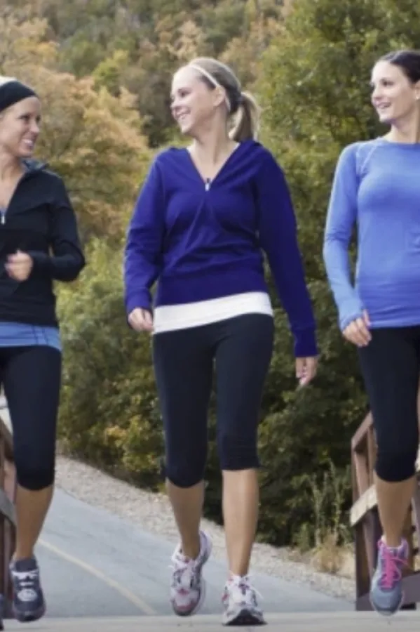 Naučnici otkrili koji način hodanja najvi&scaron;e pomaže srcu