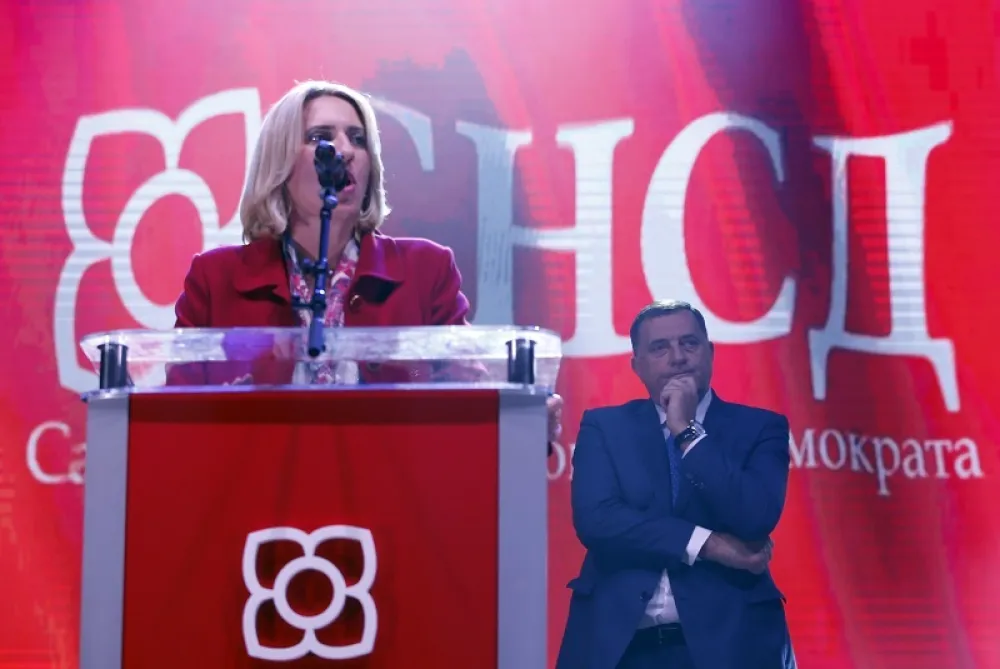 Ministarstvo finansija SAD ukinulo sankcije Dodiku, Cvijanović i njihovim saradnicima