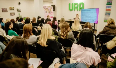 Forum žena URE organizovao predavanje dr Lekić povodom ružičastog oktobra - mjeseca borbe protiv raka dojke