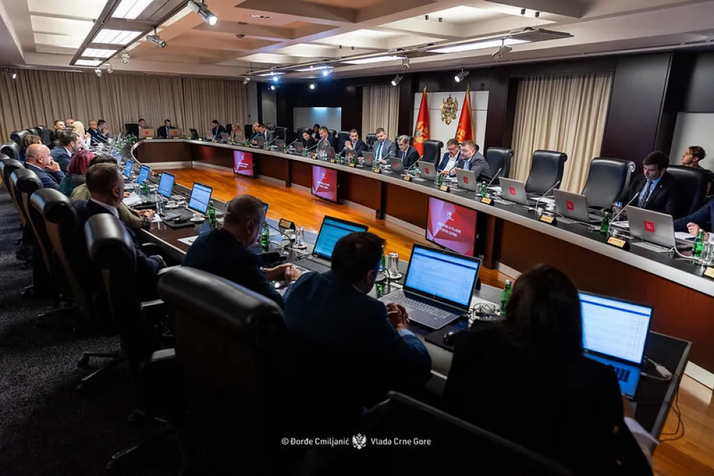 Vlada pokreće snažan investicioni ciklus kroz 30 ključnih projekata za 2026. godinu