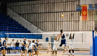 Nik&scaron;ićani u Ulcinju