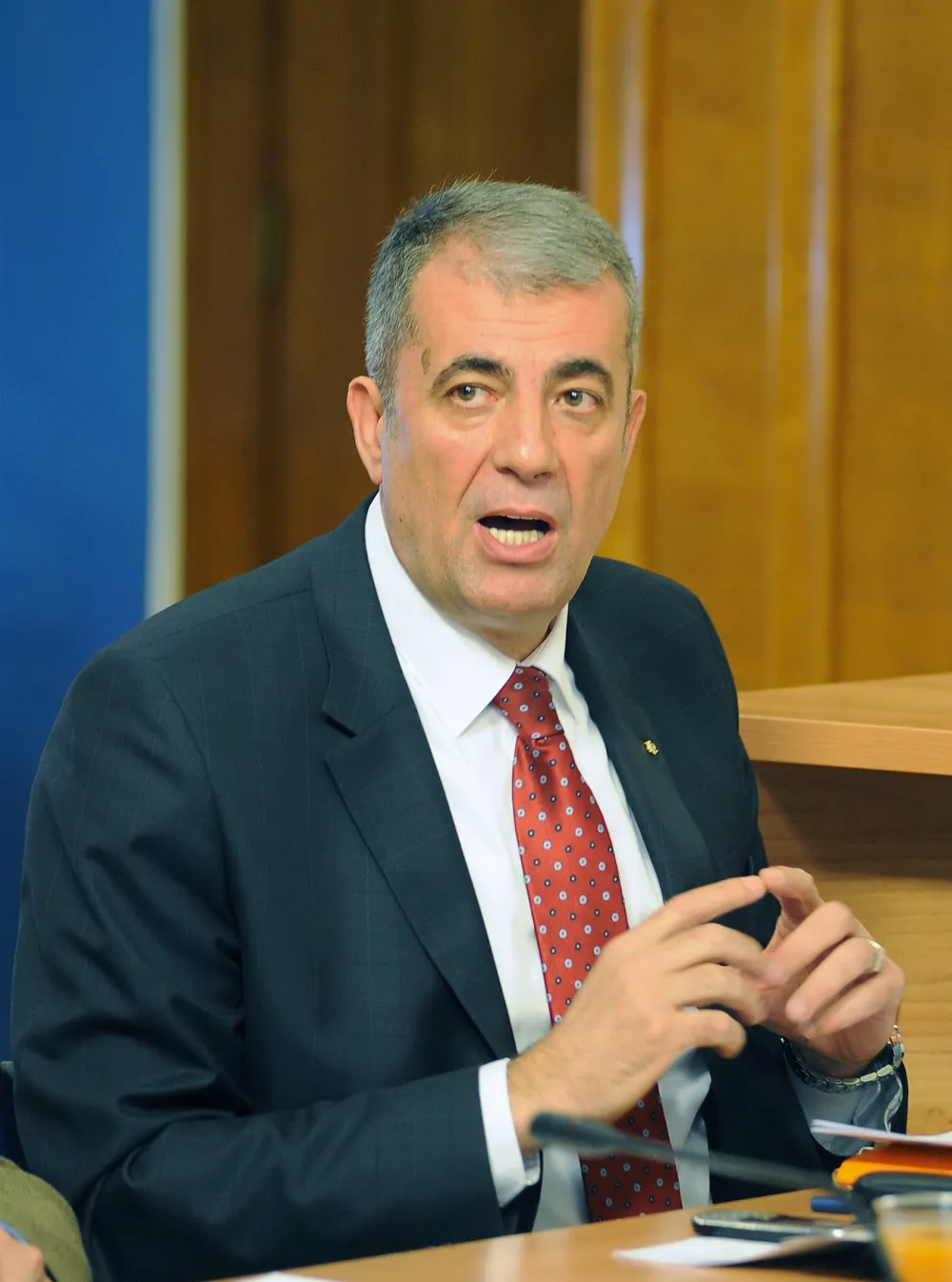 Jeliću ne daju naknadu po prestanku funkcije