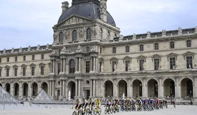 Bild: Kradljivci dragulja iz Luvra poku&scaron;ali da plijen prodaju Izraelcima