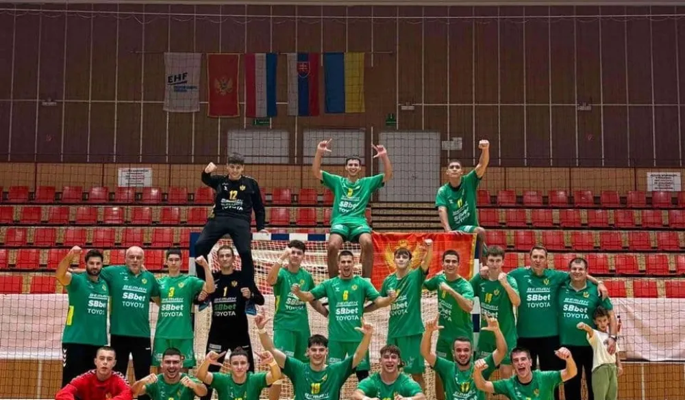 Mu&scaron;ka kadetska rukometna reprezentacija Crne Gore