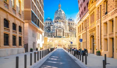 Pet policajaca povrijeđeno u Marseju nakon jurnjave sa lopovima