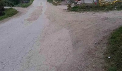 Stranovnici bjelopoljskog naselja traže pomoć nadležnih: Svaka ki&scaron;a centralnu ulicu pretvori u rijeku