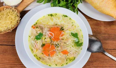 Domaća pileća&nbsp;supa&nbsp;vraća miris djetinjstva