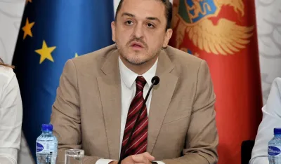 MF: Diploma ministra Vukovića je potpuno zakonita &mdash; lažne optužbe u službi političke diskreditacije