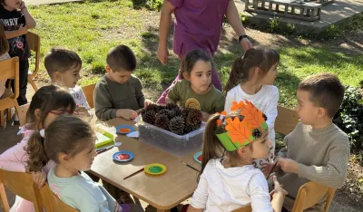 (VIDEO) Jesenja svečanost u vrtiću "Mogli": Umjetnička djela od li&scaron;ća