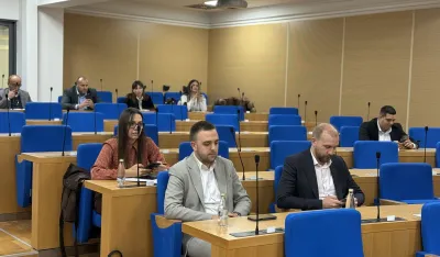 Advokati pokrenuli inicijativu: Parking &bdquo;kandže&rdquo; na Ustavnom sudu