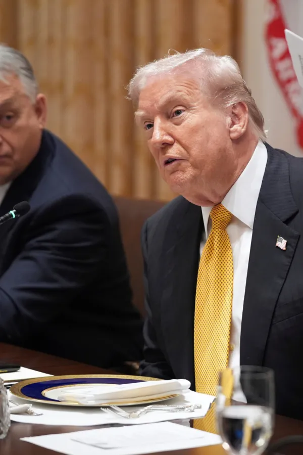 BBC: Amerika na godinu izuzela Mađarsku od sankcija zbog kupovine ruske nafte i gasa