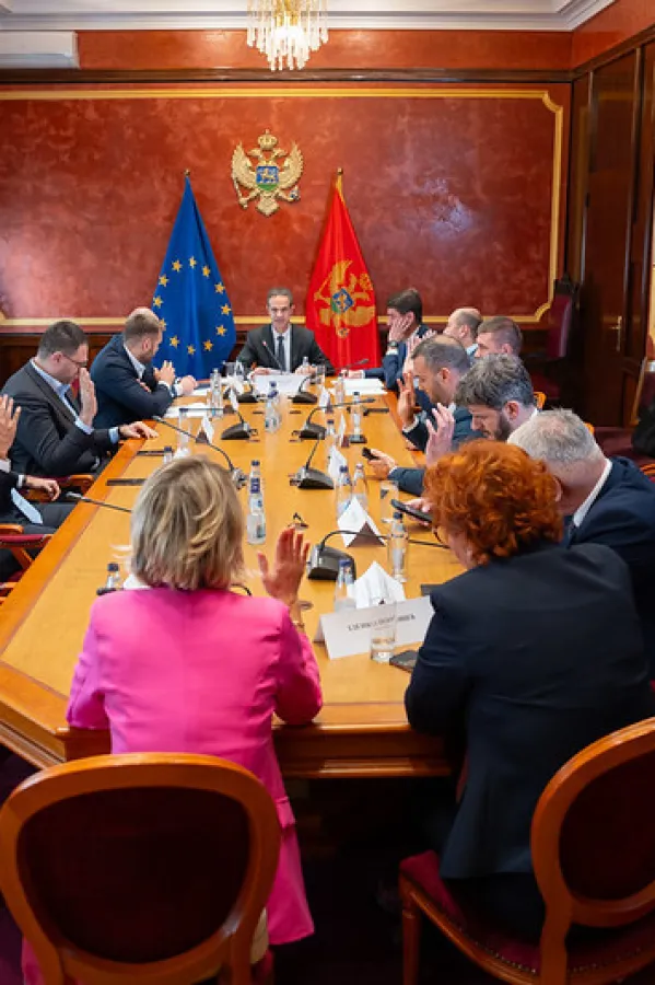 Opozicija pisala Satleru: Većina predložila za člana Senata DRI kandidata koji ne ispunjava zakonske uslove