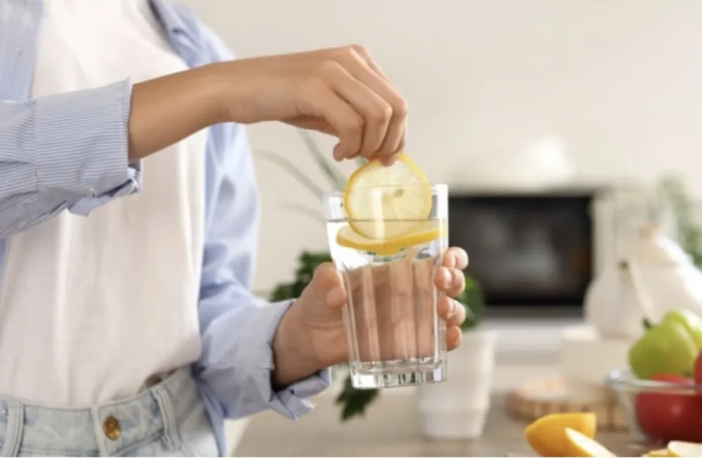 Ova tri jutarnja napitka najbolja su za regulaciju probave