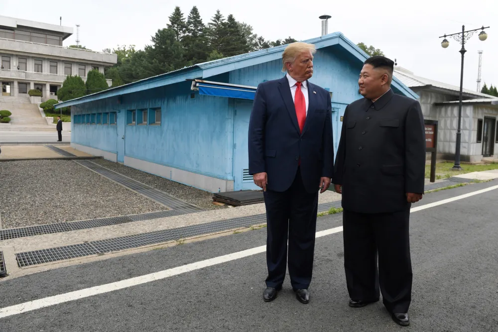 Donald Tramp sa Kim Jong Unom