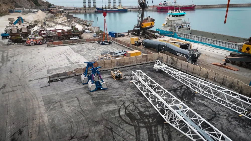 Luka Bar smanjila minus na 10,6 miliona eura