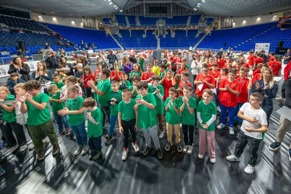 Kompanija Mtel, finale takmičenja m:Robotika bez granica