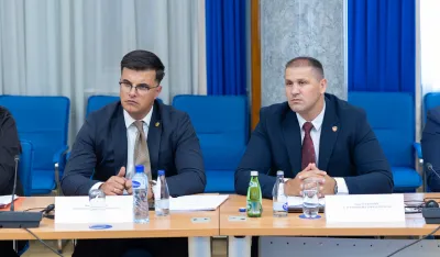 &Scaron;aranović: Policijski kartel neće uzdrmati sektor bezbjednosti; &Scaron;ćepanović: Nije bilo represije na Zabjelu