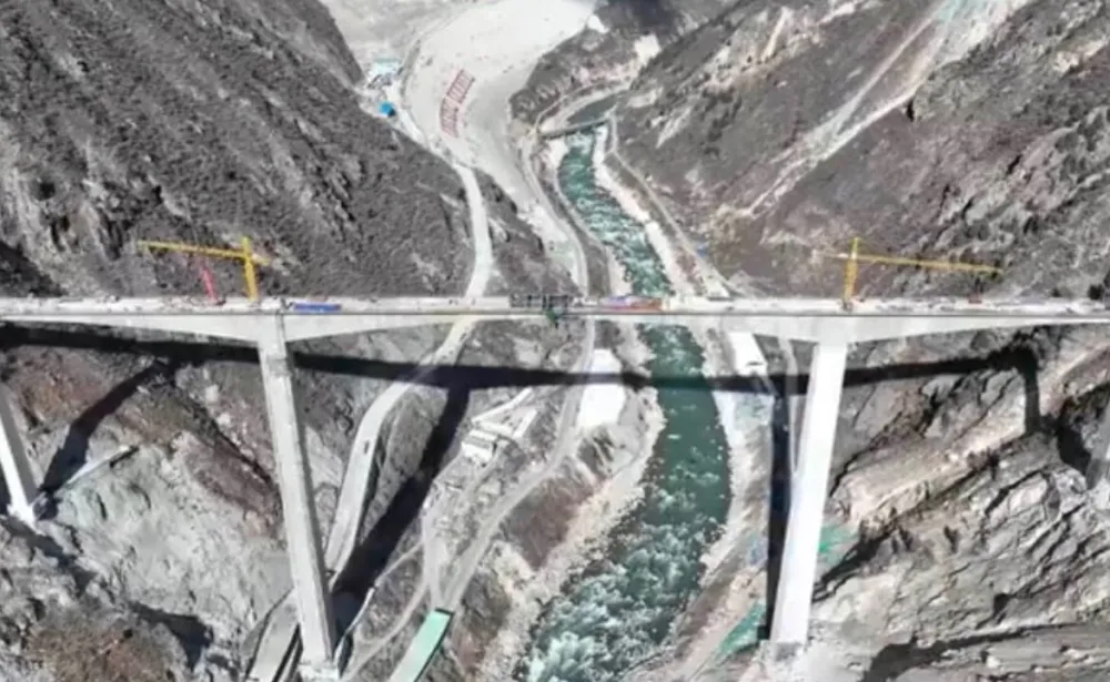 (VIDEO) Novi most u Kini djelimično se uru&scaron;io nakon padavina