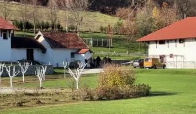 Policija uručila rje&scaron;enje mitropolitu Metodiju, nisu prona&scaron;li spomenik Đuri&scaron;iću