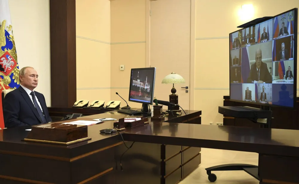 Kako Kremlj krije Putinovu lokaciju: Otkrivene tri identične kancelarije u tri različita grada