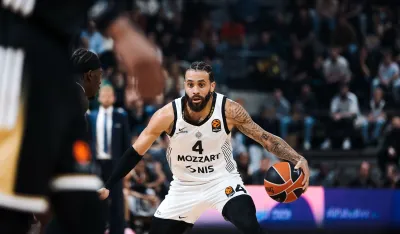 Двејн Вашингтон