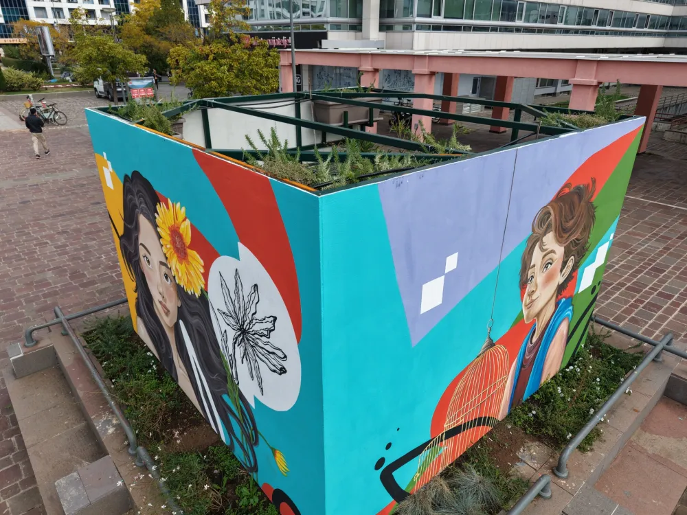 (VIDEO) Uvenuo projekat murala sa kosom od cvijeća