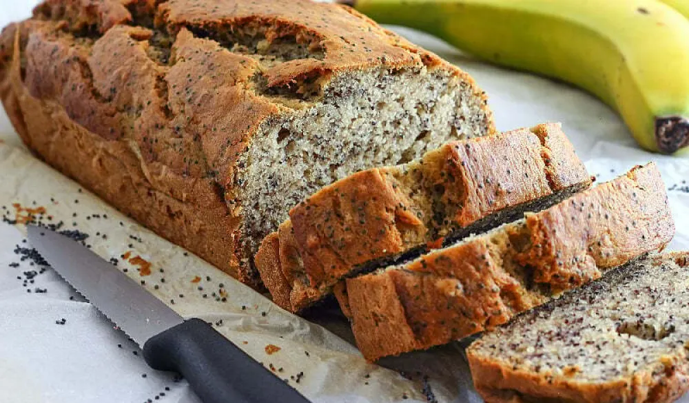 Pripremite domaći banana hljeb s makom