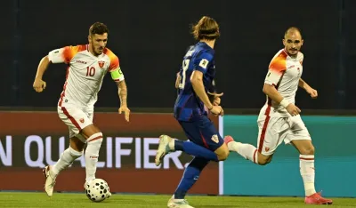 Jovetić predvodi crvene