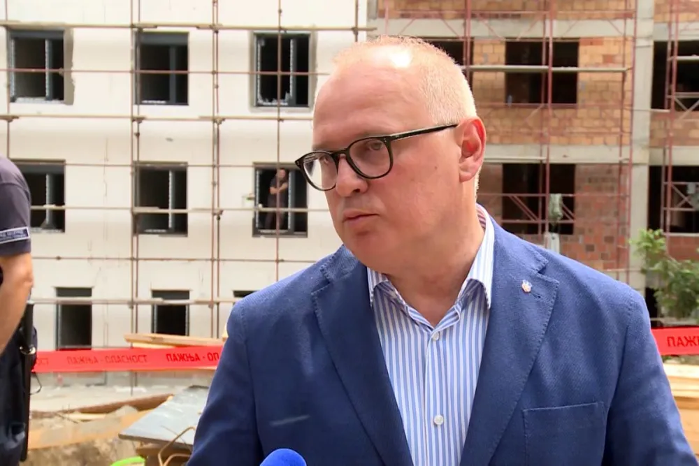 Slučaj "nadstre&scaron;nica": Vesić iznio odbranu, odbio da odgovara na pitanja tužioca