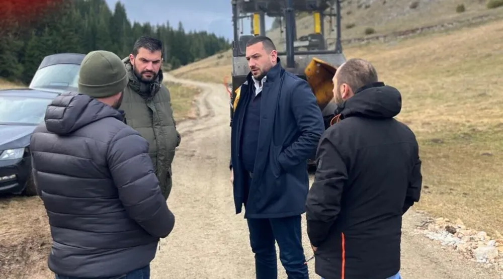 Jokić sa Vukovićem: Radovi na putu Pro&scaron;ćenske planine &ndash; Barice &ndash; Krupice u zavr&scaron;noj fazi
