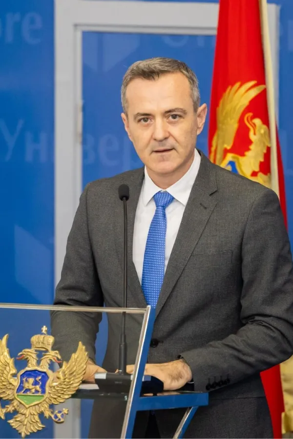 Božović: Univerziteti će biti ključne institucije u odbrani i razvoju ljudske inteligencije