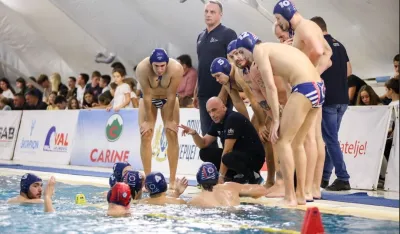 Ватерполисти Приморца