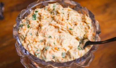 salata sa &scaron;argarepom i jogurtom