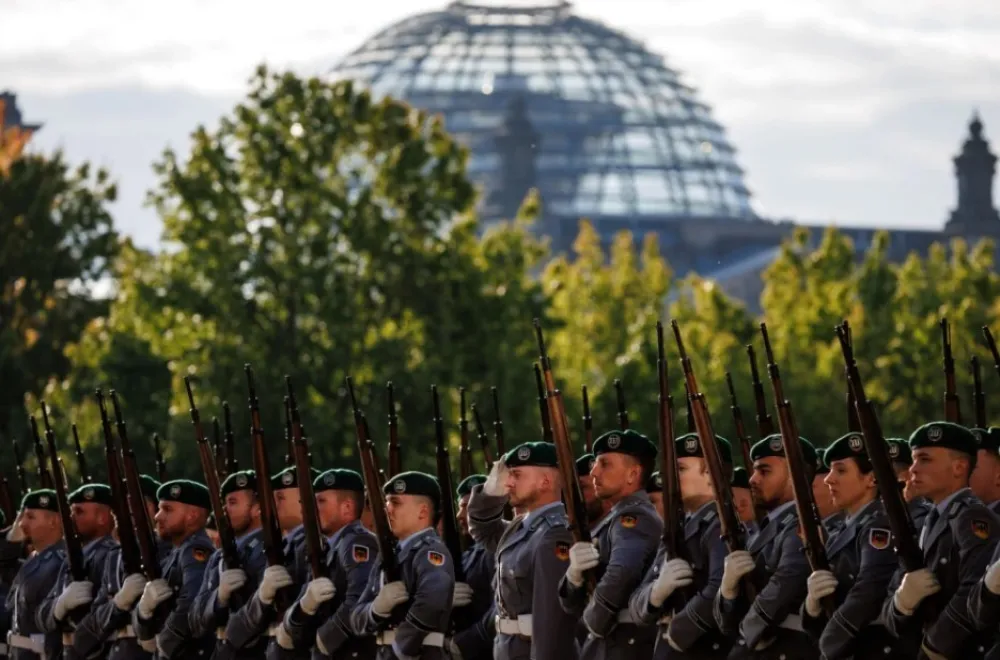 Njemačka preuzima NATO?
