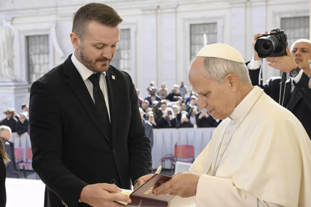 (VIDEO) Ministar Dukaj na audijenciji kod pape Lava XIV