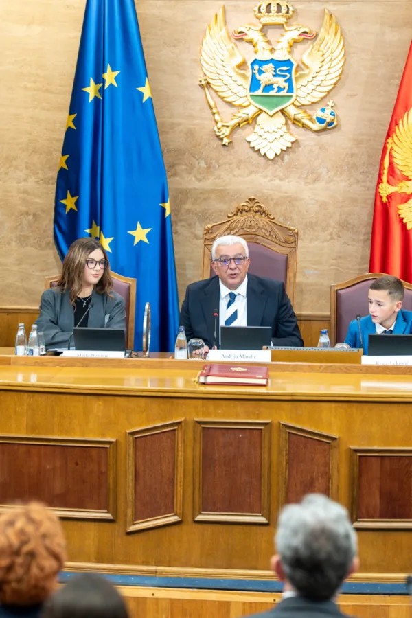 Predsjednik Skup&scaron;tine Crne Gore otvorio XIII zasijedanje Dječjeg parlamenta