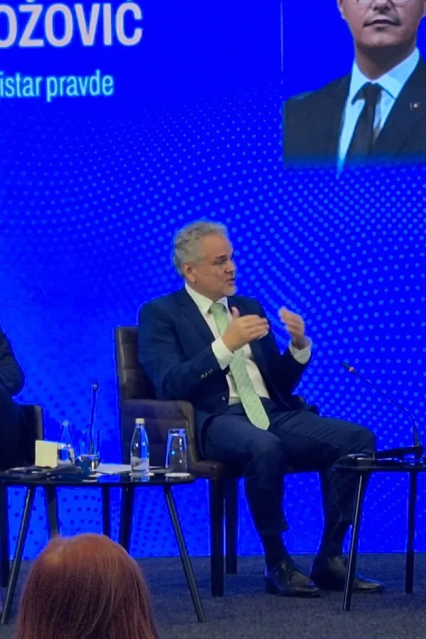 Danilo &Scaron;aranović, Johan Satler, Bojan Božović