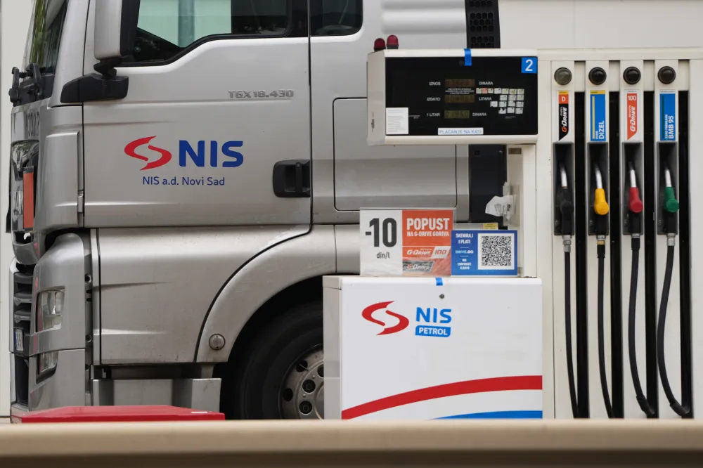 Srbija i NIS &ndash; diplomatski manevri u tijesnom prostoru