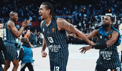 Радост играча Ефеса