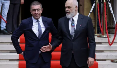 Mickoski u Tirani: Ostajemo odlučno orijentisani ka evropskim integracijama i regionalnoj saradnji