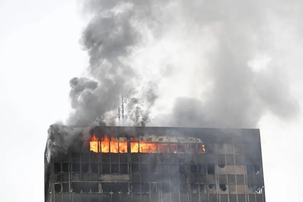 Mladić se predao policiji zbog požara u soliteru Vjesnika