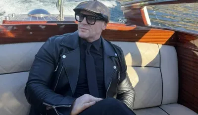 Taso Jovanović (Dru&scaron;tvene mreže)