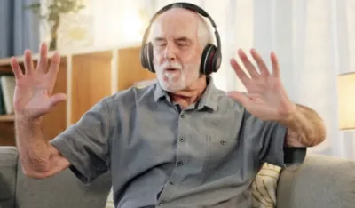 Mozak može da se promijeni: Neurolozi savjetuju čime da se pozabavite posle 60. godine