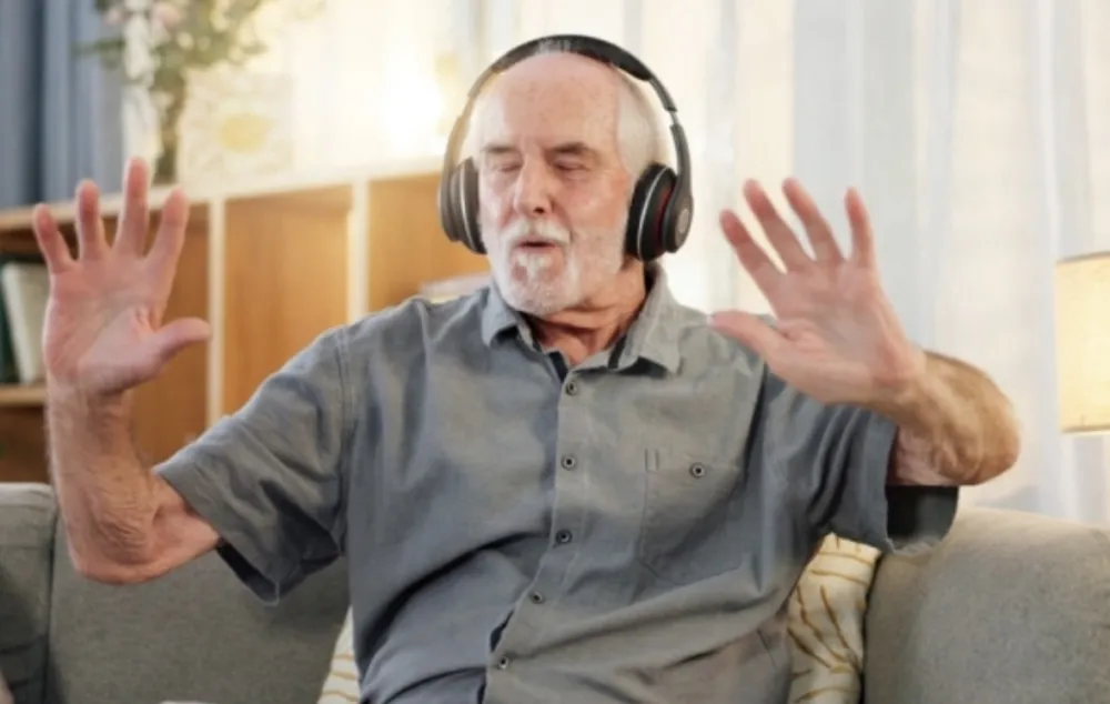 Mozak može da se promijeni: Neurolozi savjetuju čime da se pozabavite posle 60. godine