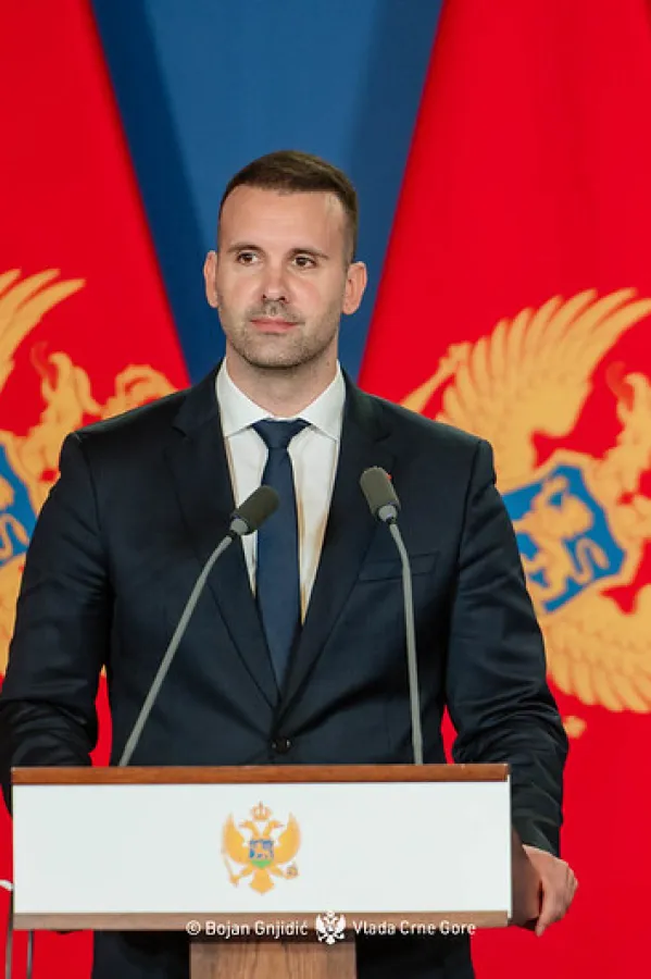 Spajić:&nbsp;Na&scaron;a obaveza je da budućim generacijama ne ostavimo nerije&scaron;ena pitanja