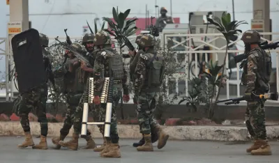 Troje ljudi poginulo, petoro povrijeđeno u napadu bomba&scaron;a-samoubica u Pakistanu