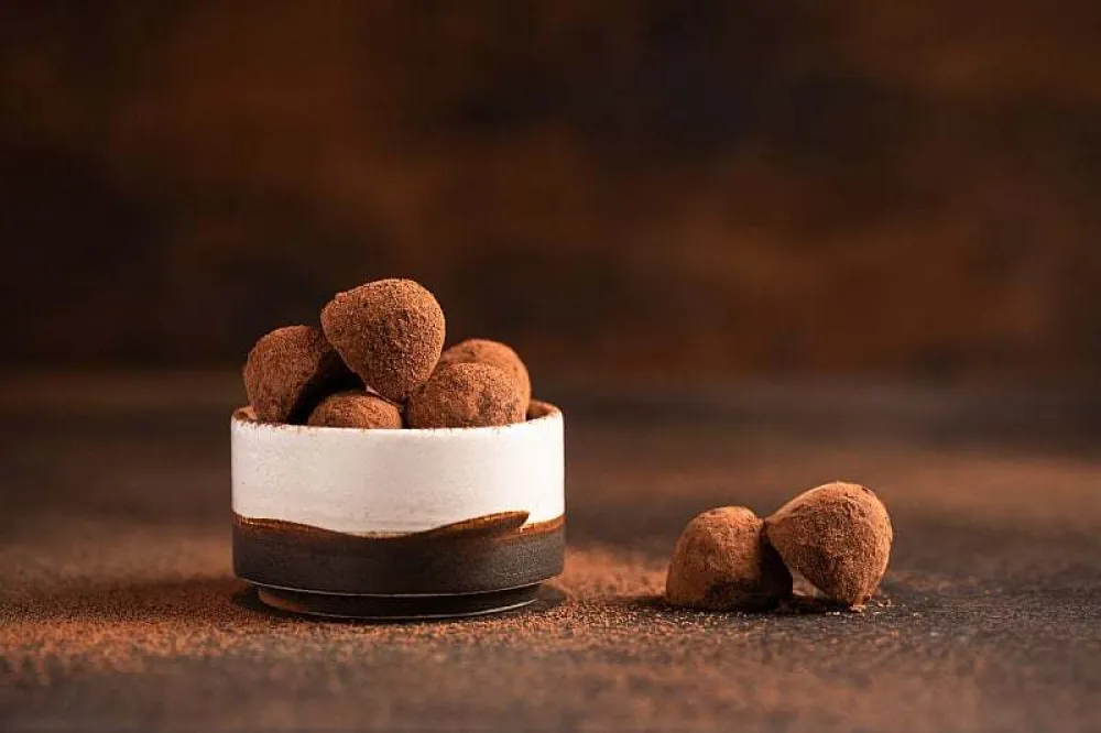 Čokoladne bombice brzi slatki&scaron; gotov za 20 minuta